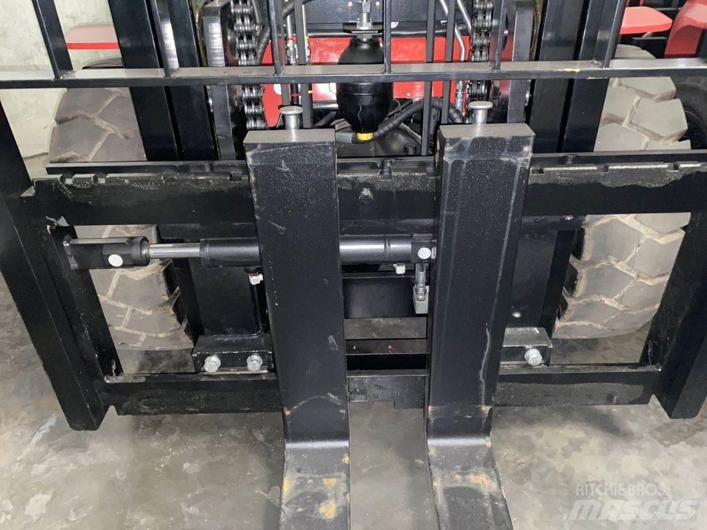 Manitou MI35G Камиони с АГУ