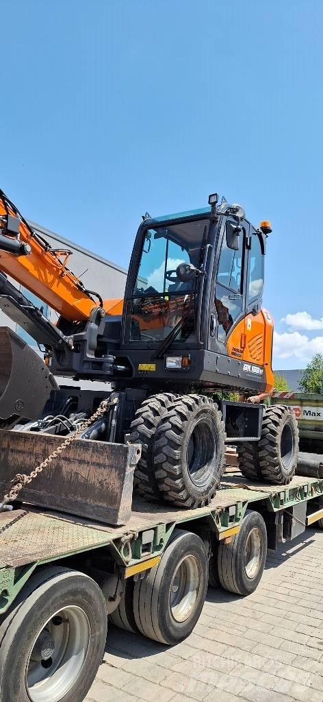 Doosan DX 100 W-7 Колесни екскаватори
