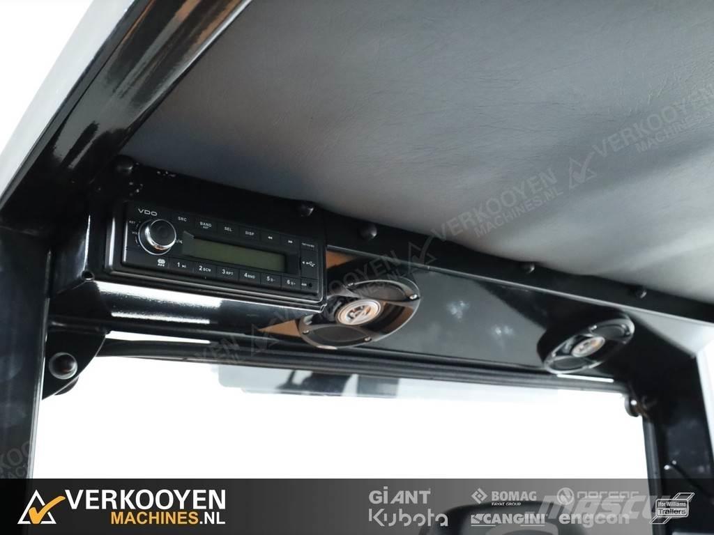 GiANT G3500 Колесни товарачи