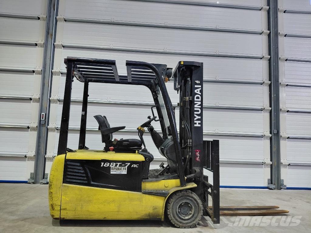 Hyundai 18 BT-7 Електрически вилични кари-повдигачи