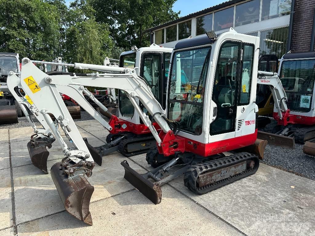 Takeuchi TB 016 R Мини екскаватори < 7 т