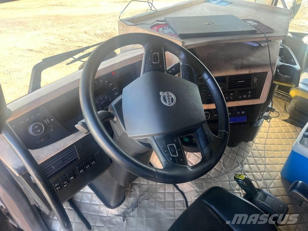 Volvo FH 16 750 За превоз на дървени трупи