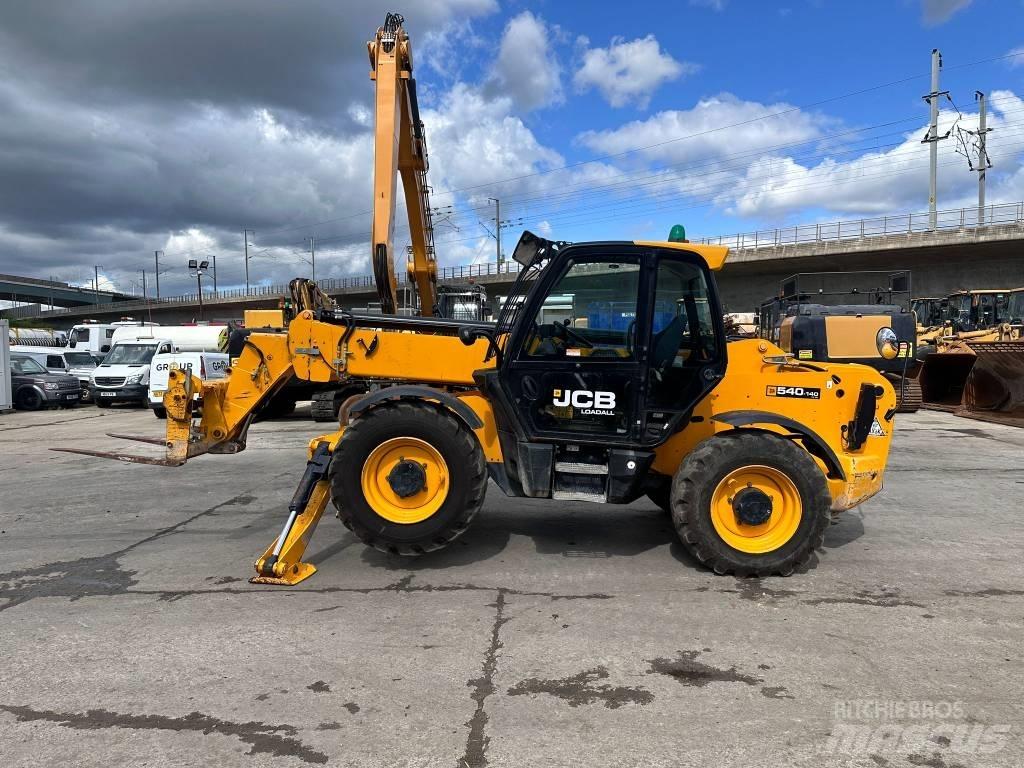 JCB 540-140 Телескопични товарачи