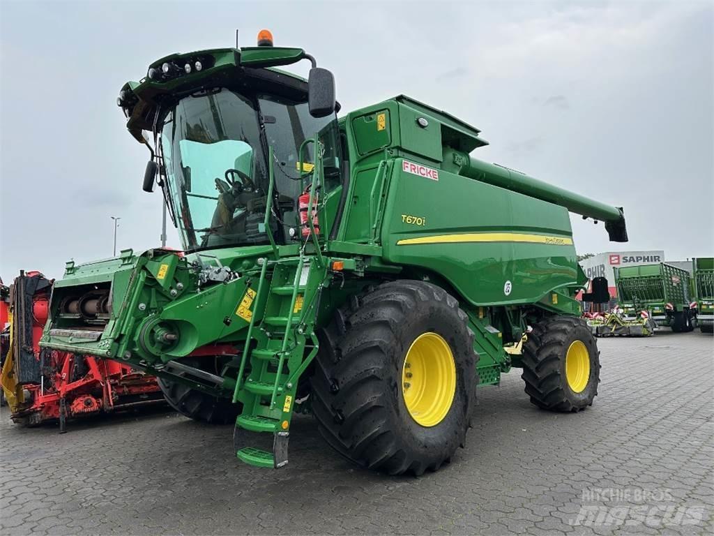 John Deere T 670 i Комбайни
