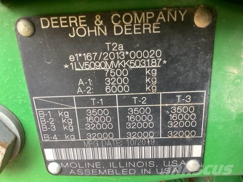 John Deere 5090M Трактори