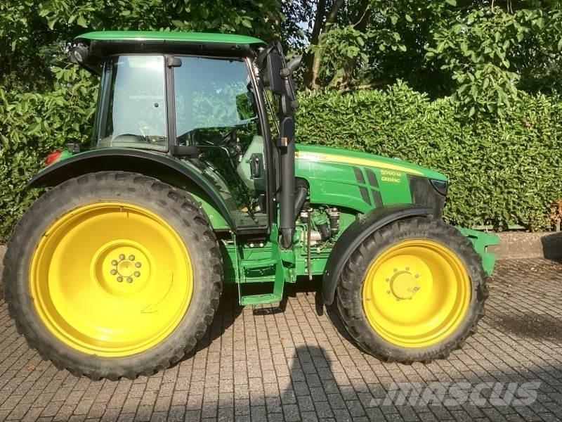 John Deere 5090M Трактори