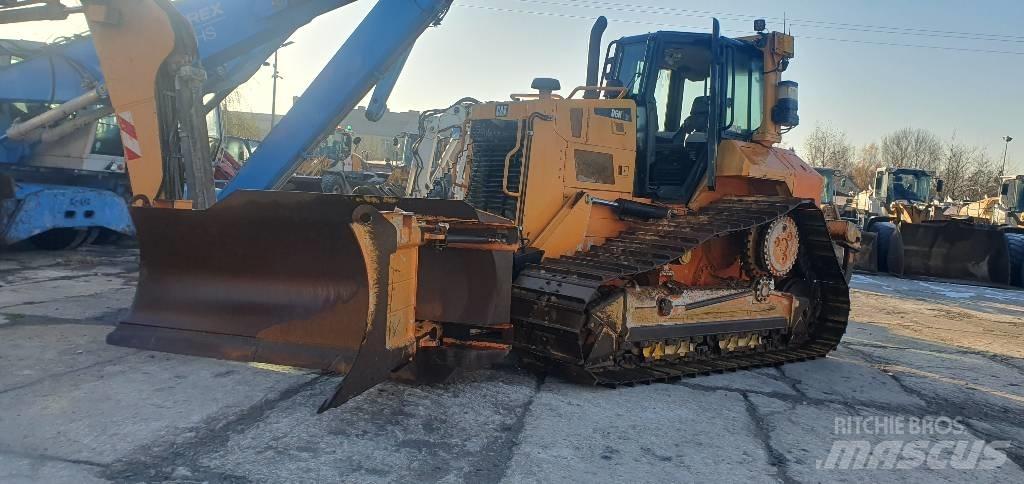 CAT D 6 N LGP Верижни булдозери
