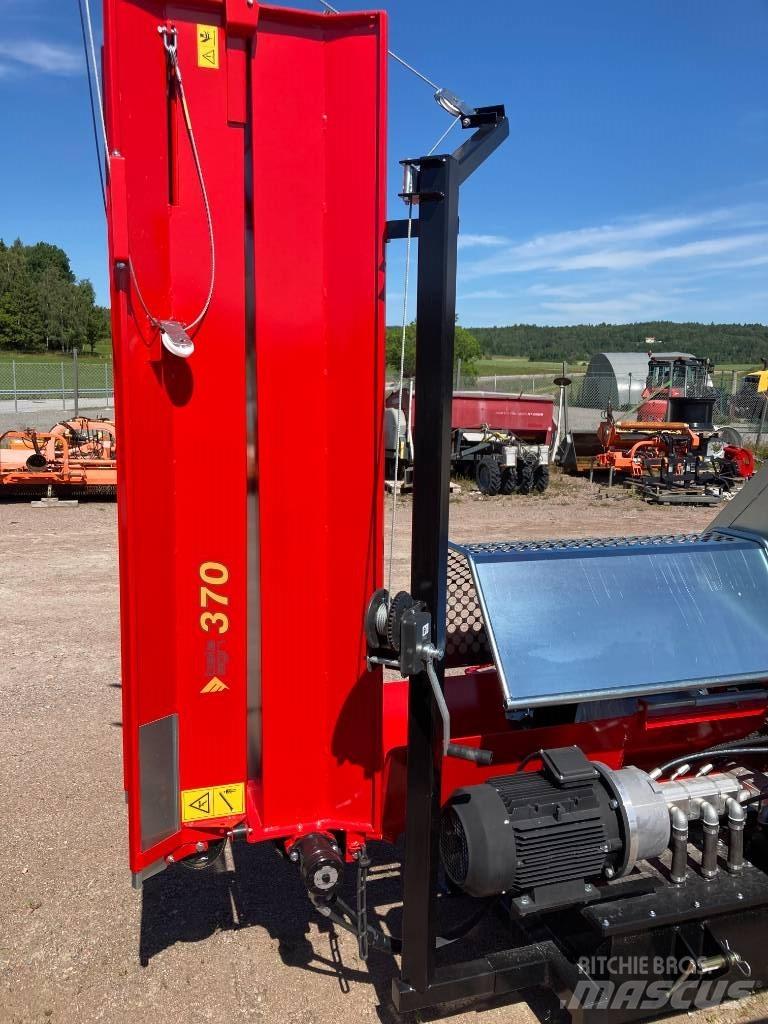 Bala 370 TR/EL 8,1T Машини за цепене и рязане на дърва