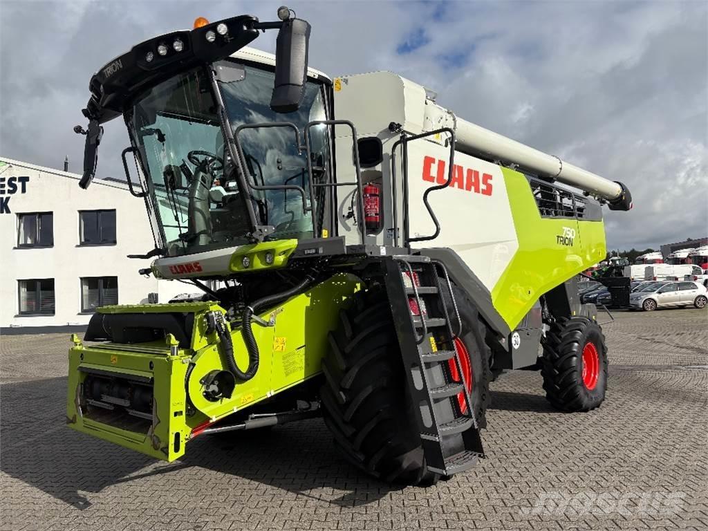 CLAAS TRION 750 Комбайни