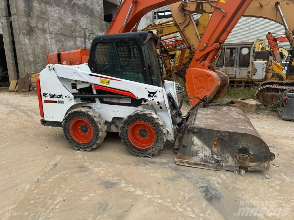 Bobcat S 550 Мини товарачи
