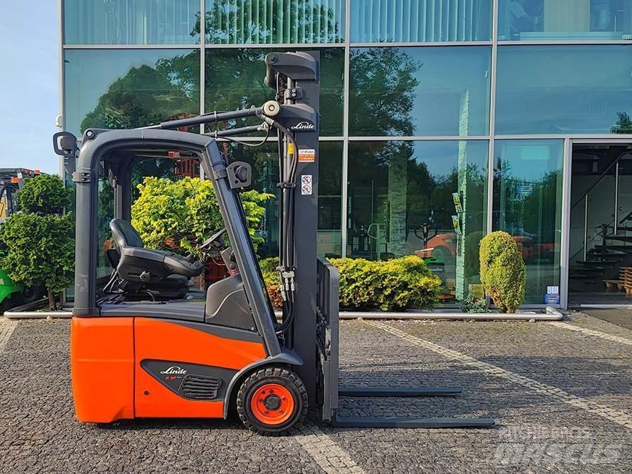 Linde E12-02 Електрически вилични кари-повдигачи
