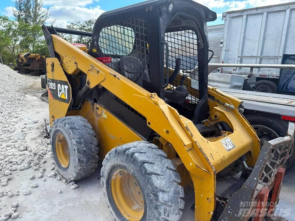 CAT 262 D Мини товарачи
