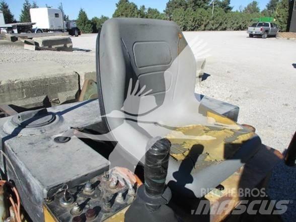 Bomag BW137AD Еднобарабанни ролки
