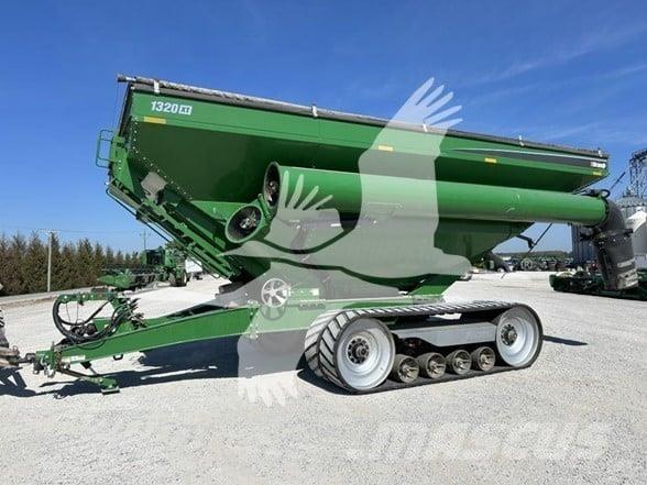 Brandt 1320XT Ремаркета за зърно / силаж
