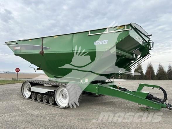 Brandt 1320XT Ремаркета за зърно / силаж
