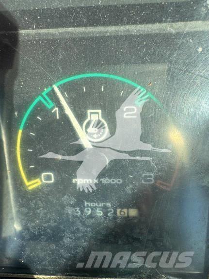 CASE 580K Товарач със заден ексватор