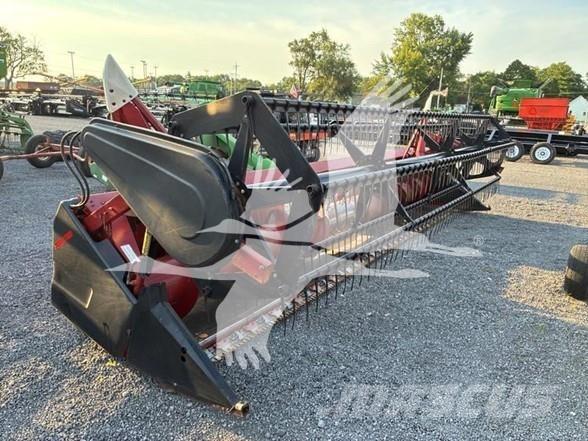 Case IH 1020 Глави за комбайн