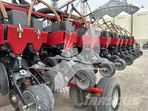 Case IH 1200 Сеялки
