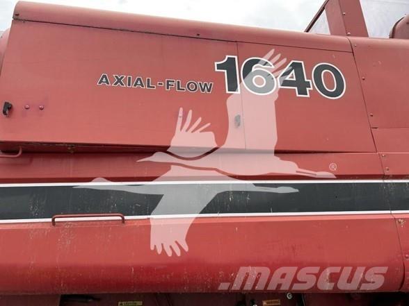Case IH 1640 Комбайни