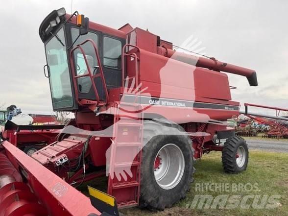 Case IH 1680 Комбайни