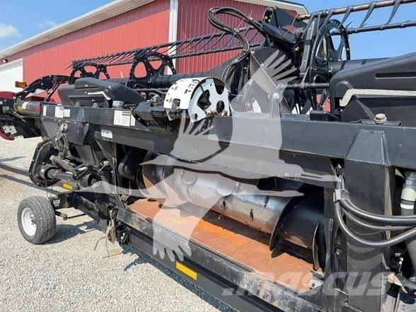 Case IH 2162 Глави за комбайн