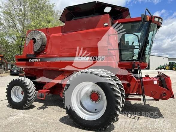 Case IH 2588 Комбайни