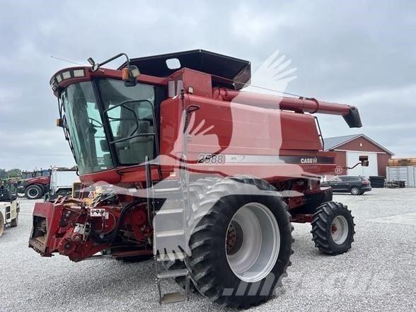 Case IH 2588 Комбайни