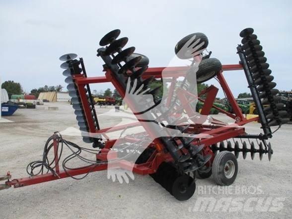 Case IH 496 Дискови брани
