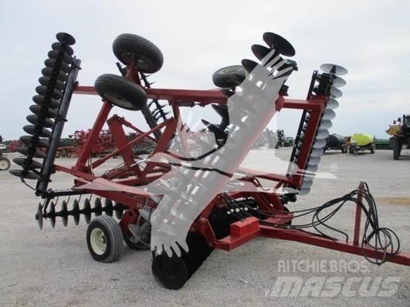 Case IH 496 Дискови брани