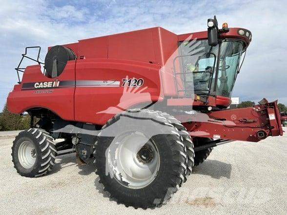 Case IH 7120 Комбайни