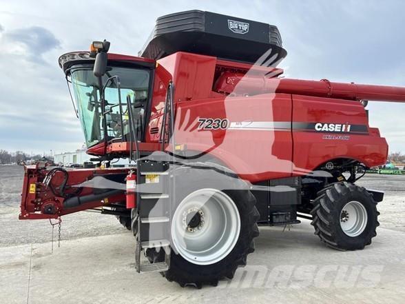 Case IH 7230 Комбайни