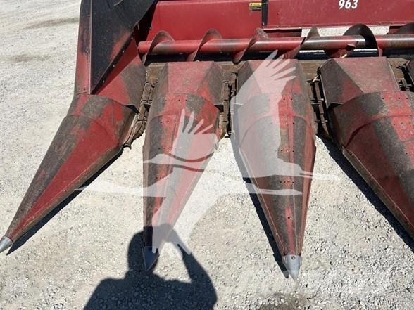 Case IH 963 Глави за комбайн