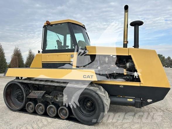 CAT CH65 Трактори