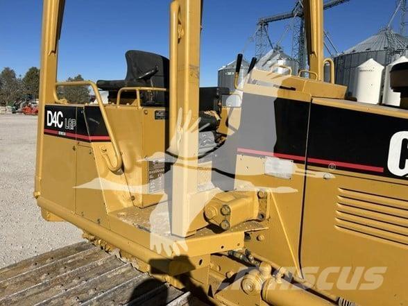 CAT D4C LGP Верижни булдозери
