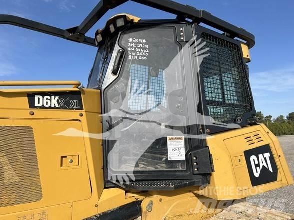 CAT D6K2 LGP Верижни булдозери
