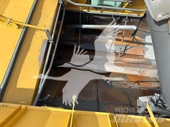 Claas 580R Комбайни