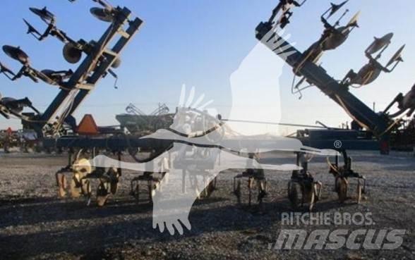 DMI 3200 Строителство - Други