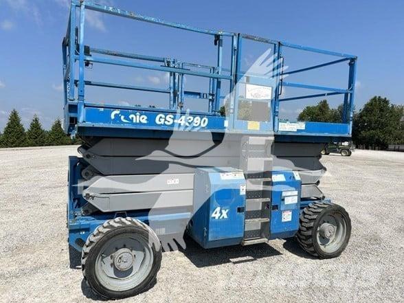 Genie GS4390RT Ножични работни платформи
