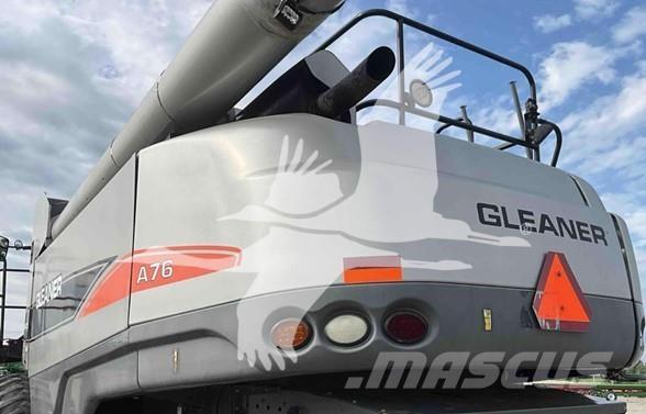 Gleaner A76 Комбайни