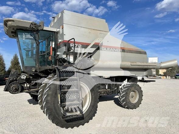 Gleaner R72 Комбайни