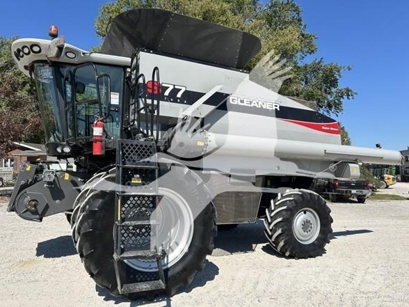 Gleaner S77 Комбайни