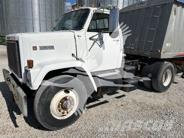 GMC BRIGADIER Влекачи