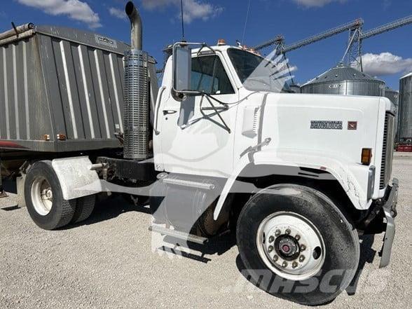 GMC BRIGADIER Влекачи