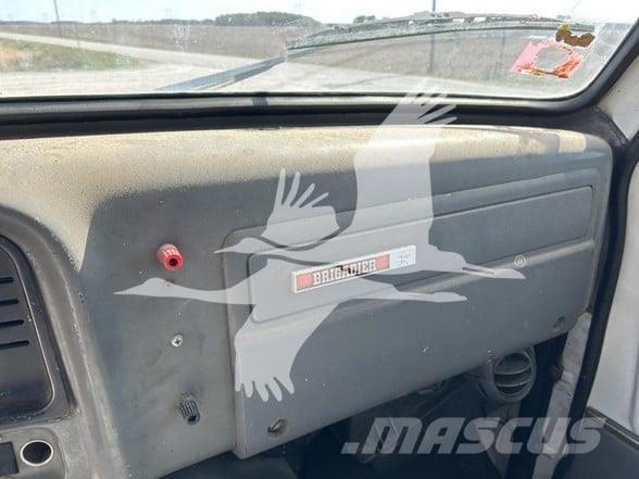 GMC BRIGADIER Влекачи