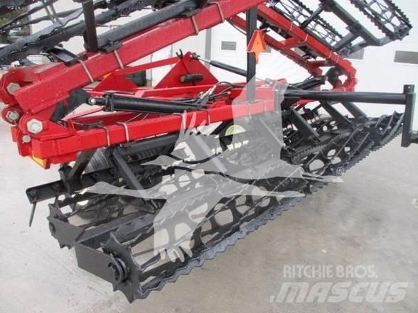 J&M TF215 Други машини за оран и аксесоари