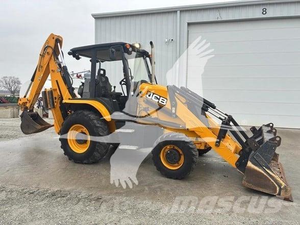 JCB 3CX Товарач със заден ексватор