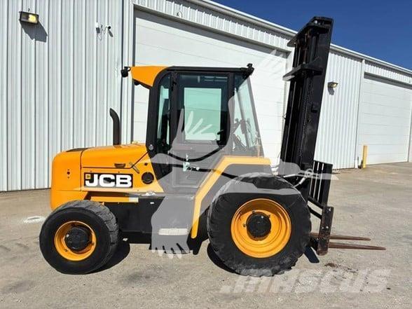 JCB 930 Камиони за херавни местности