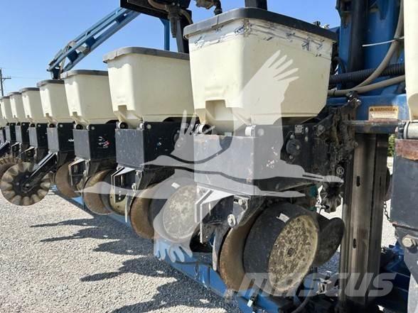 Kinze 3600 Сеялки