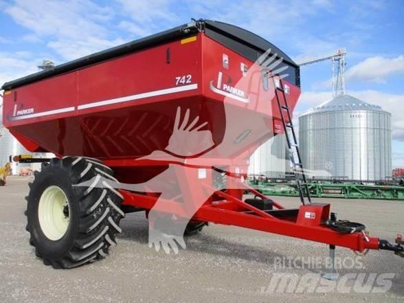 Parker 742 Ремаркета за зърно / силаж
