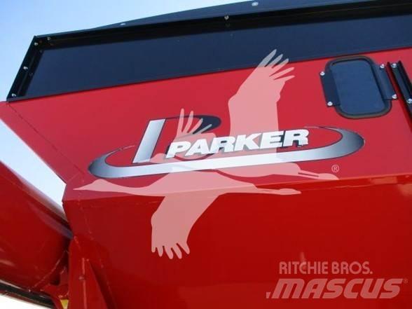 Parker 842 Ремаркета за зърно / силаж

